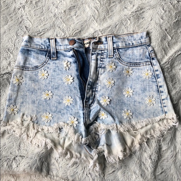 daisy denim shorts